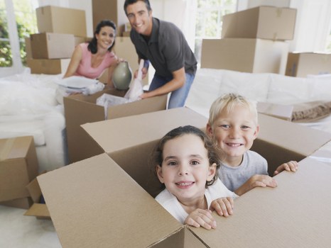 Customer raising a storage service concern in a structured complaints process